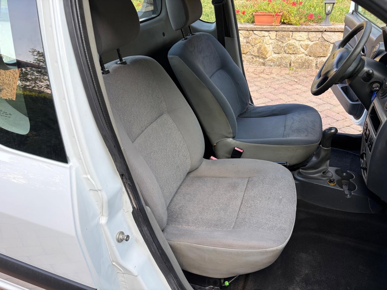 Dacia Logan Pick-Up 1.6 87 CV