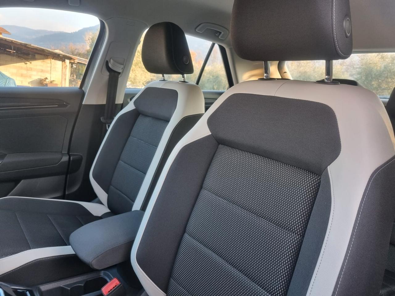 Volkswagen T-Roc 1.6 TDI SCR Advanced BlueMotion Technology