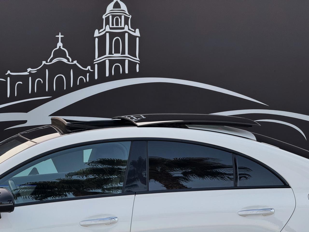 Mercedes-Benz CLA 180 d Premium AMG TETTO