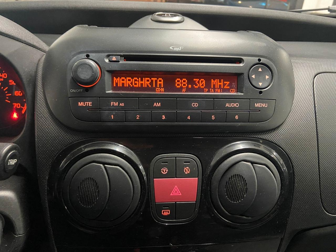 Fiat Qubo 1.3 MJT 75 CV Trekking