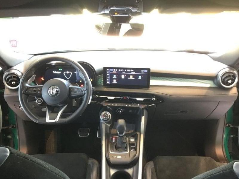 Alfa Romeo Tonale 1.3 280CV PHEV AT6 Veloce MY22