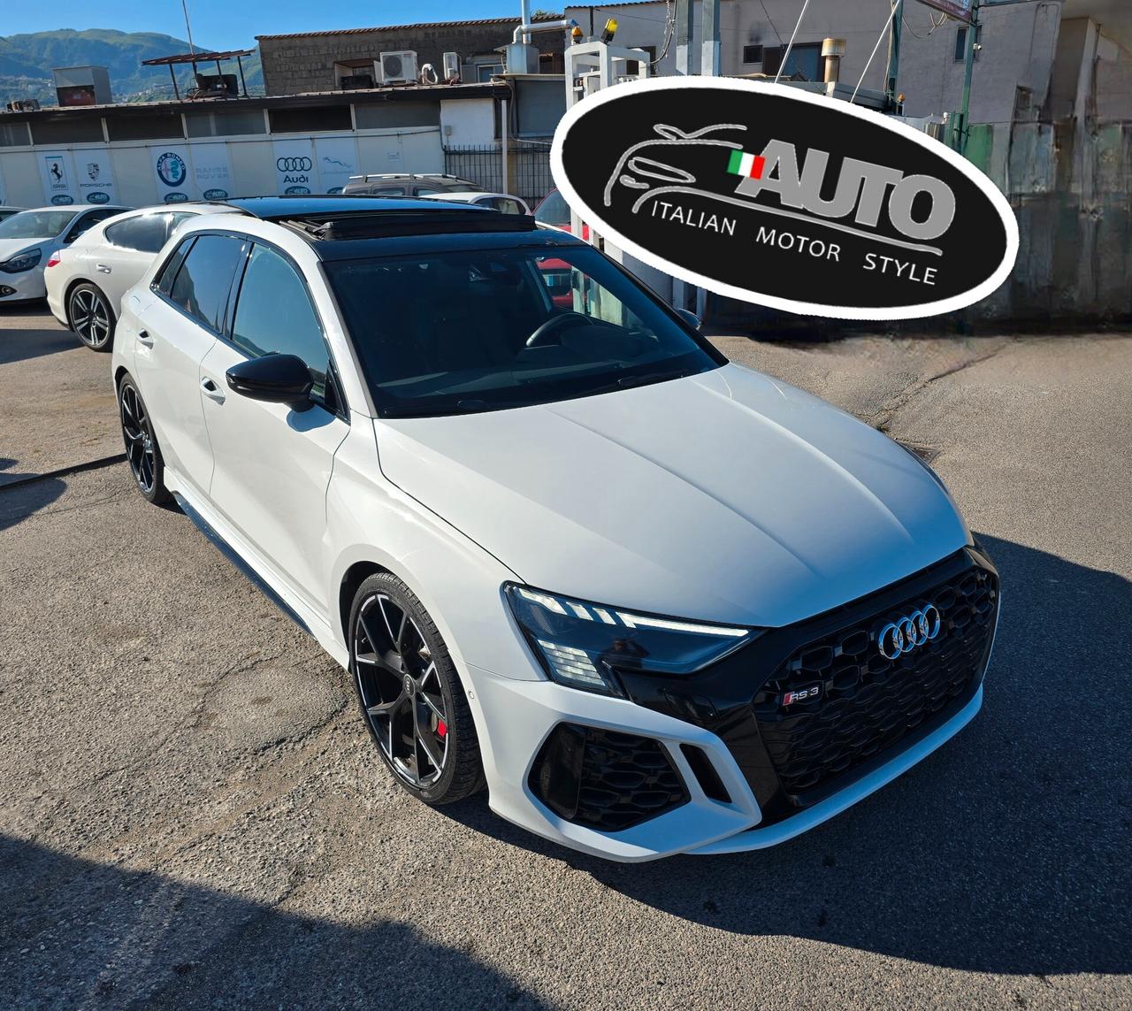 Audi RS3 AUDI RS3