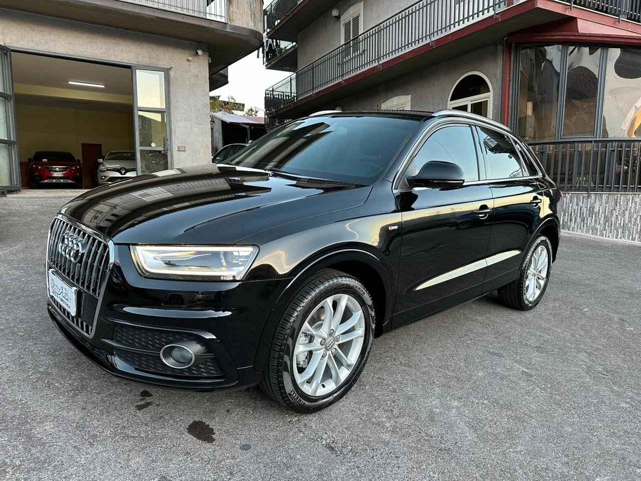 Audi Q3 2.0 TDI S-LINE 140 CV