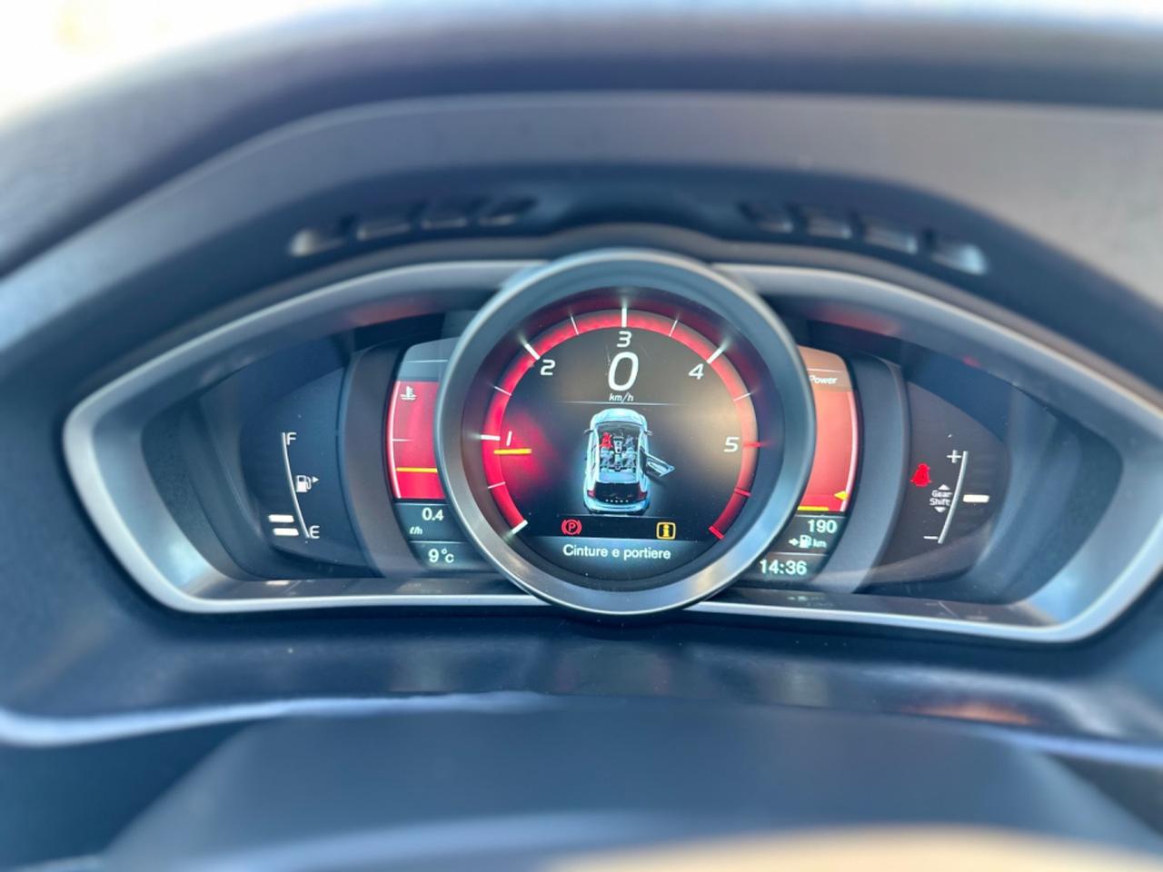 Volvo V40 Cross Country 2014 ok neopatentati D2 1.6 GARANZIA 12 Mesi ! ! !