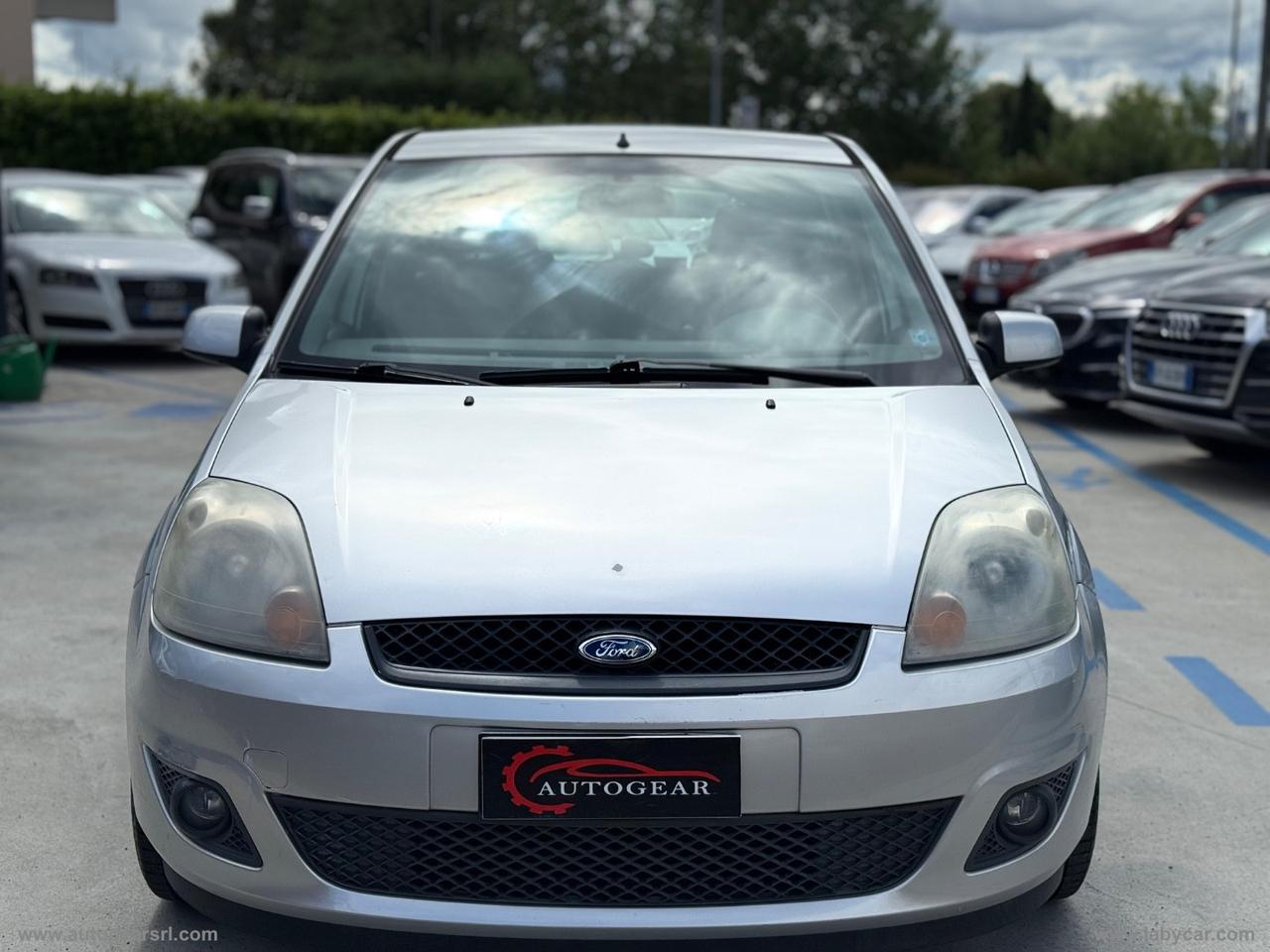 FORD Fiesta 1.2 16V 5p. Ghia
