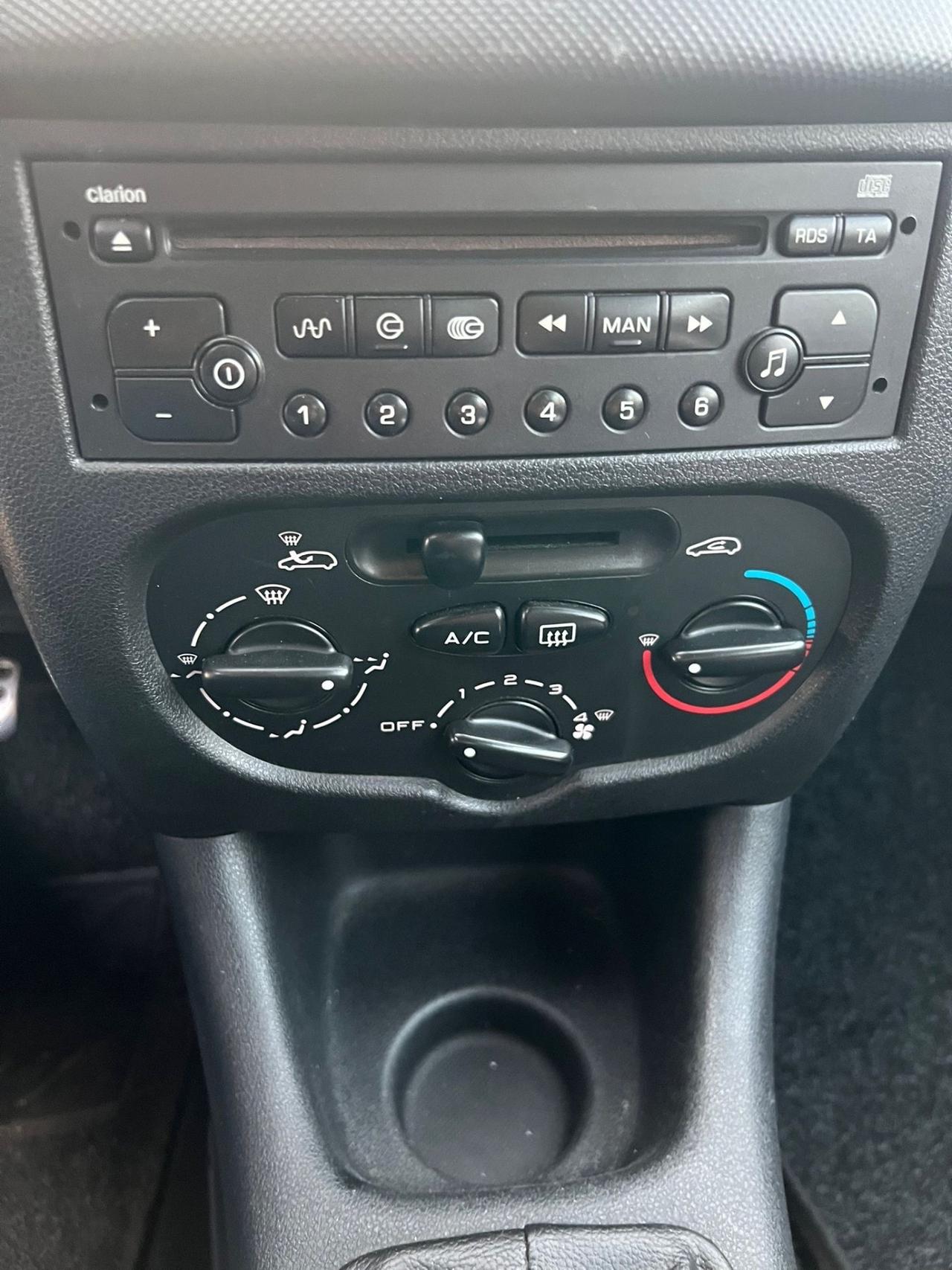 Peugeot 206 Plus 1.1 60CV 5p. GPL 2012 X NEOPATENTATI