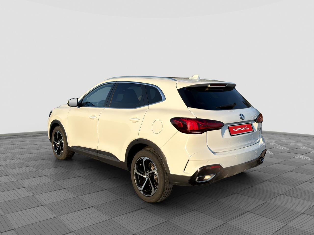 MG EHS Plug-in Hybrid Luxury