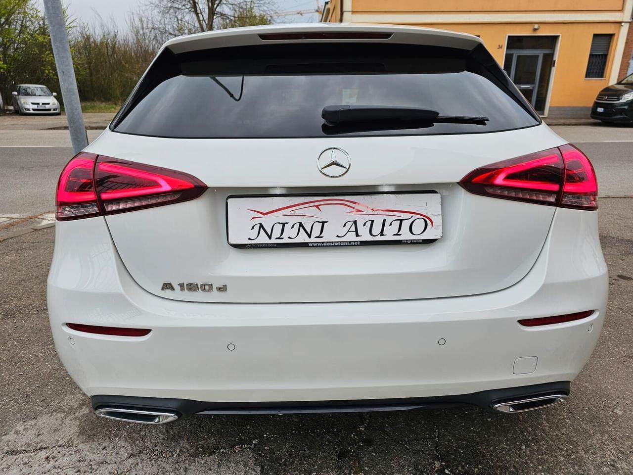 Mercedes-benz A 180d 115cv Sport*Aut*Pelle*Navi*Bi-Xeno*18*Euro6