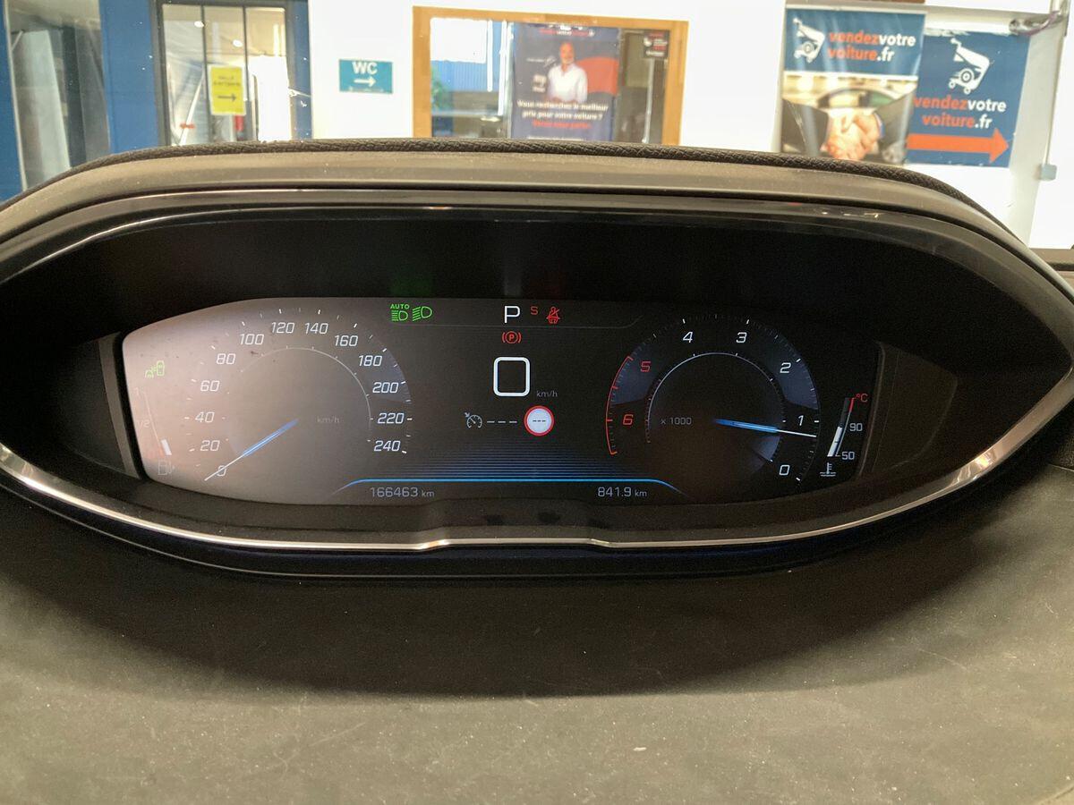 Peugeot 3008 EAT8 120CV ALLURE