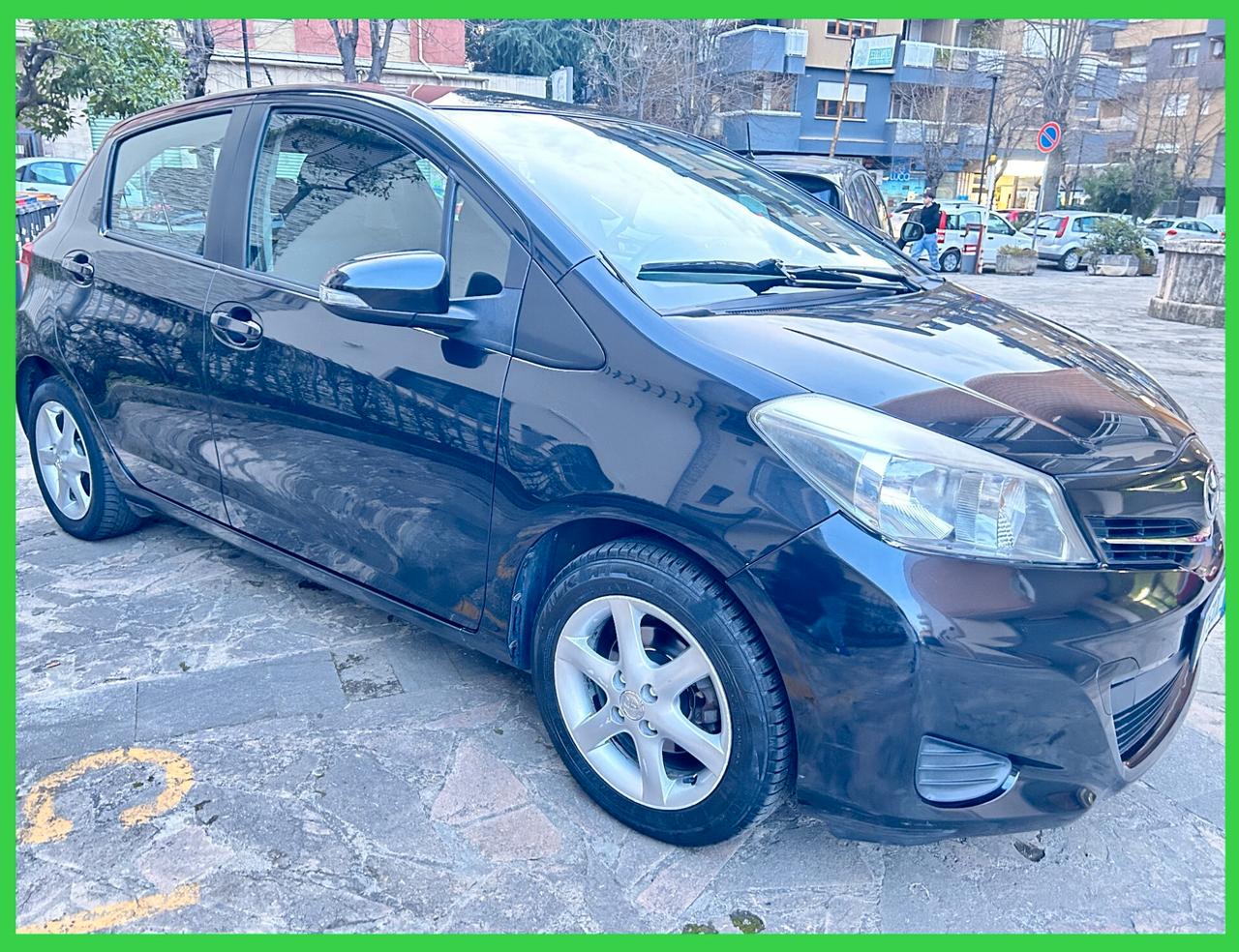 Toyota Yaris 1.0 3 porte Active 09/2012