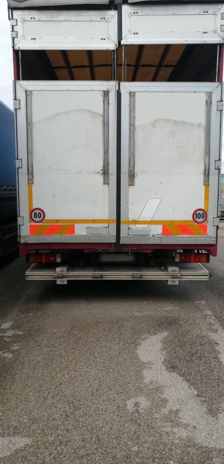 IVECO EUROCARGO 120 E 24 Centinato