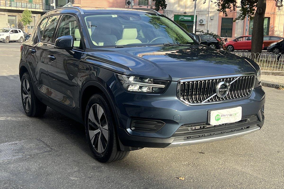 VOLVO XC40 T3 Momentum Core