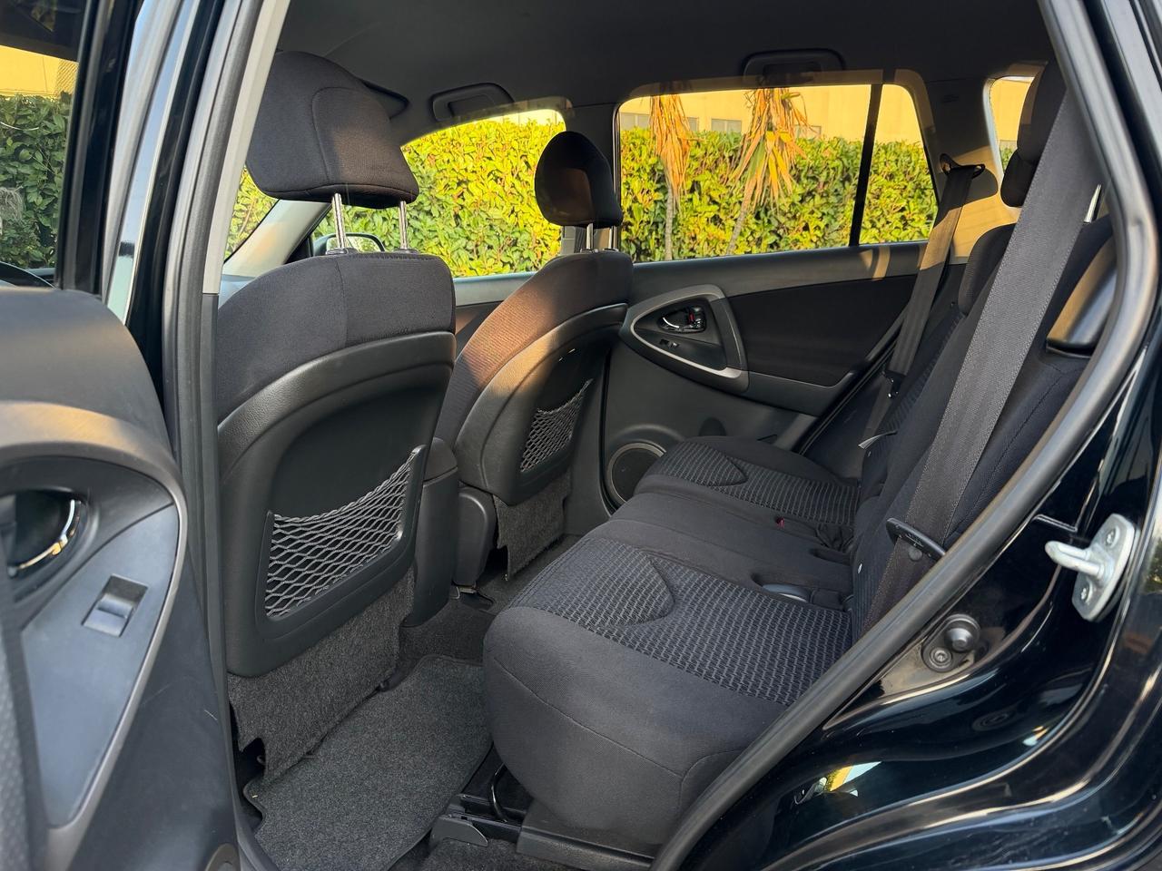 Toyota RAV 4 2.2 D-4D 136 CV 4x4 NEOPATENTATI