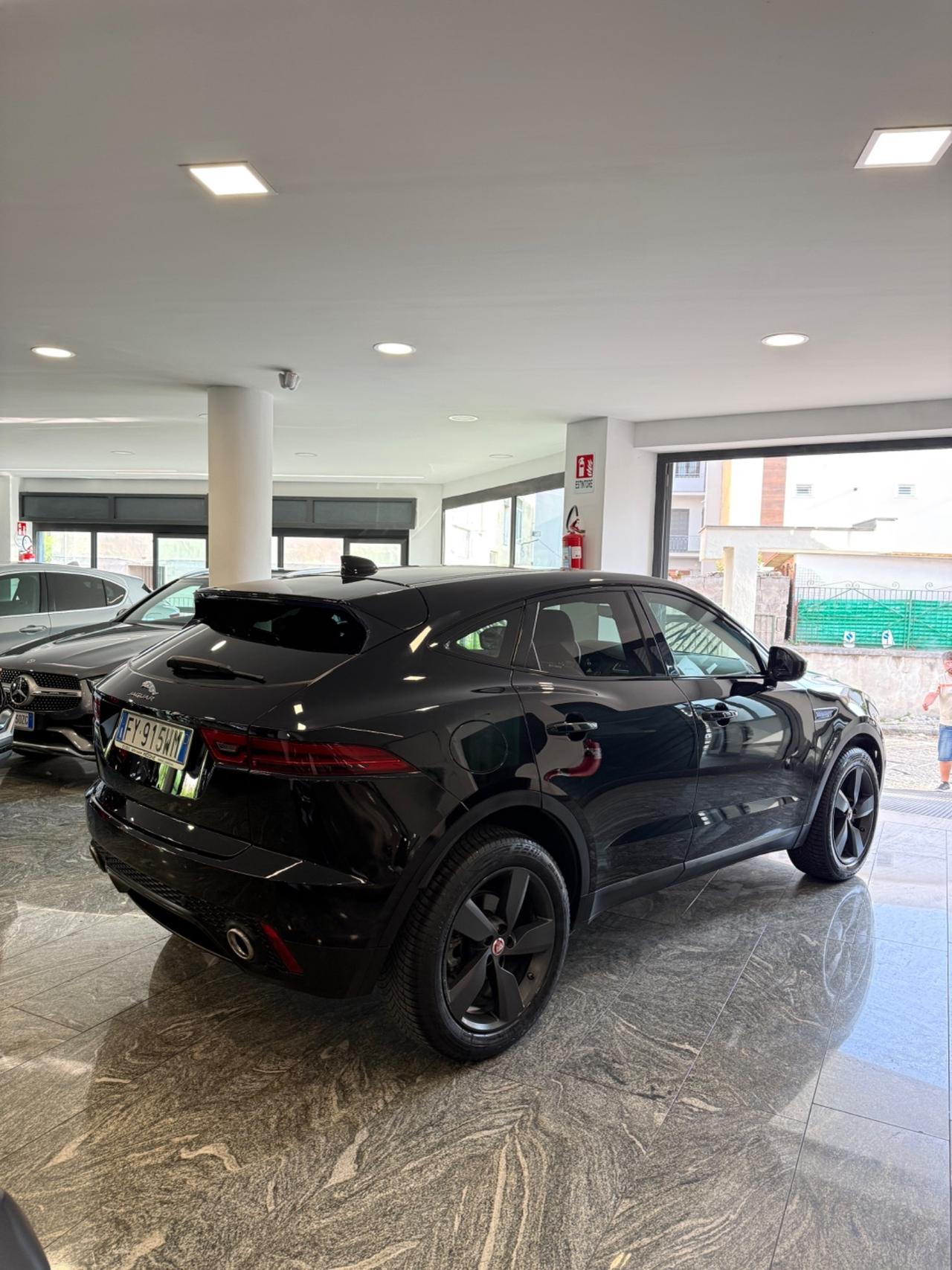 Jaguar E-Pace 2.0D 150 CV AWD aut. R-Dynamic SE