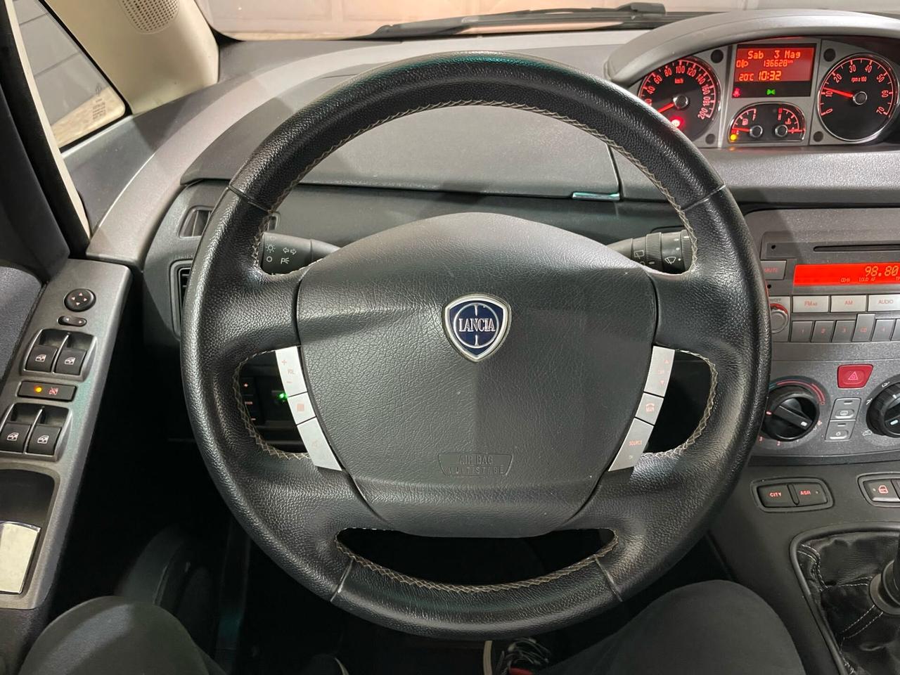 Lancia MUSA 1.4 8V Ecochic (GPL) Gold