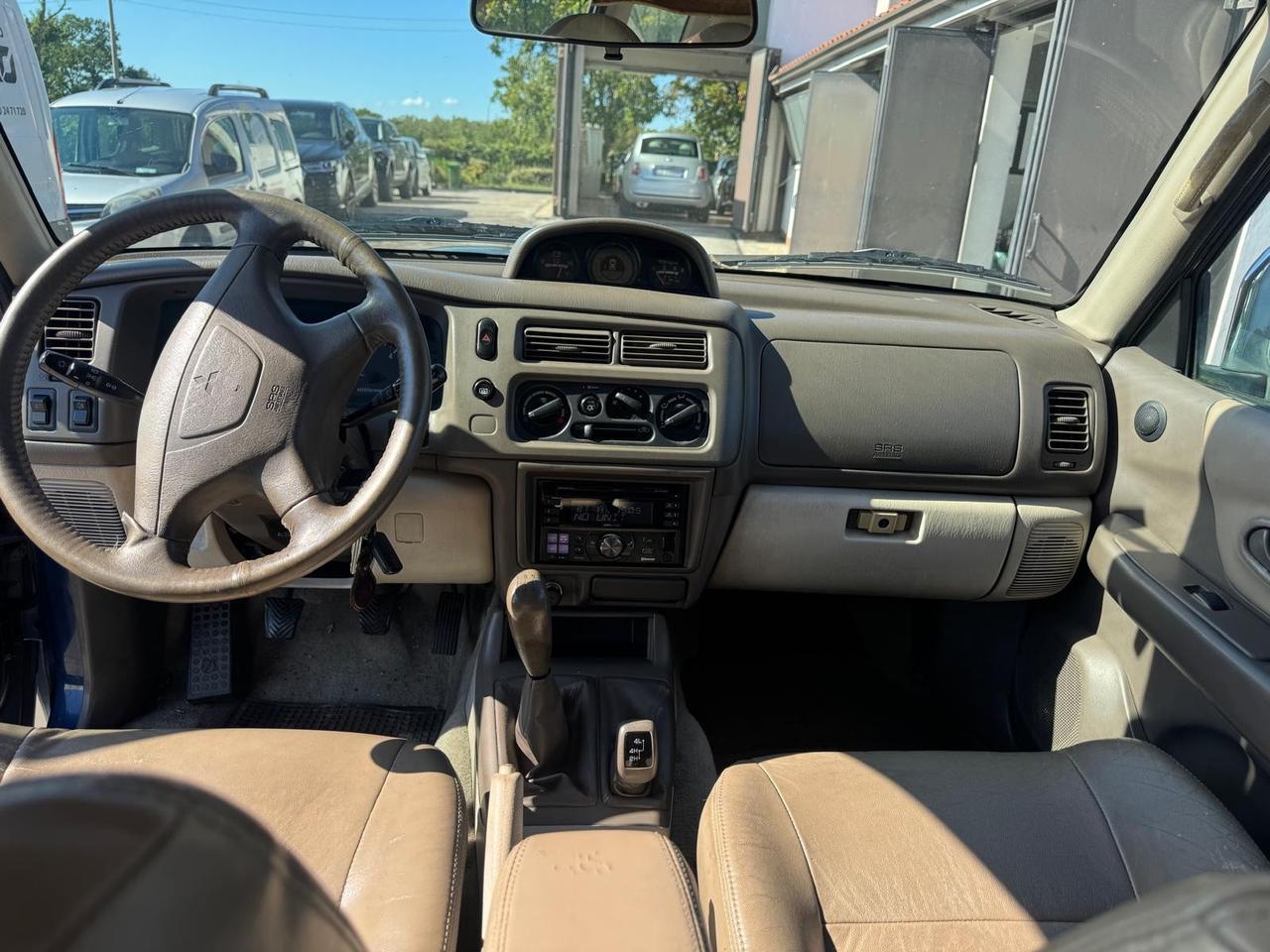 MITSUBISHI Pajero Sport 2.5 TDI GLS