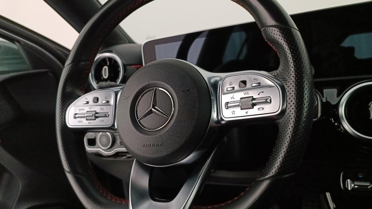 Mercedes-Benz A 180 d Premium auto