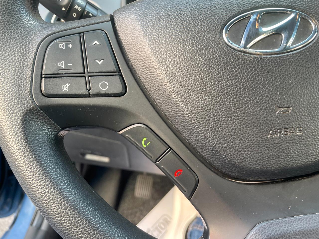 Hyundai i10 NEOPATENTATI - BENZINA EURO 6