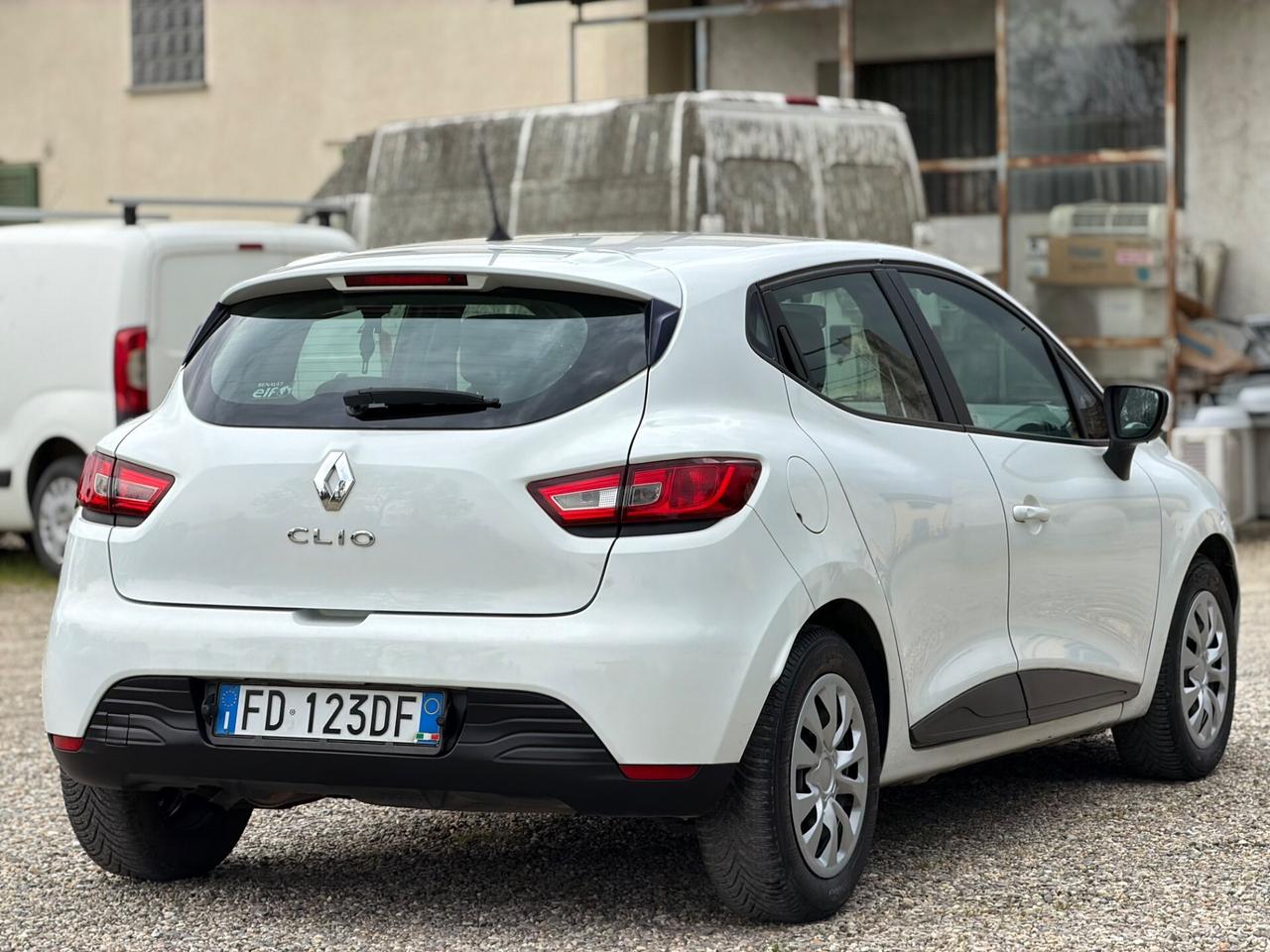 Renault Clio 1.2 75CV 5 porte Life
