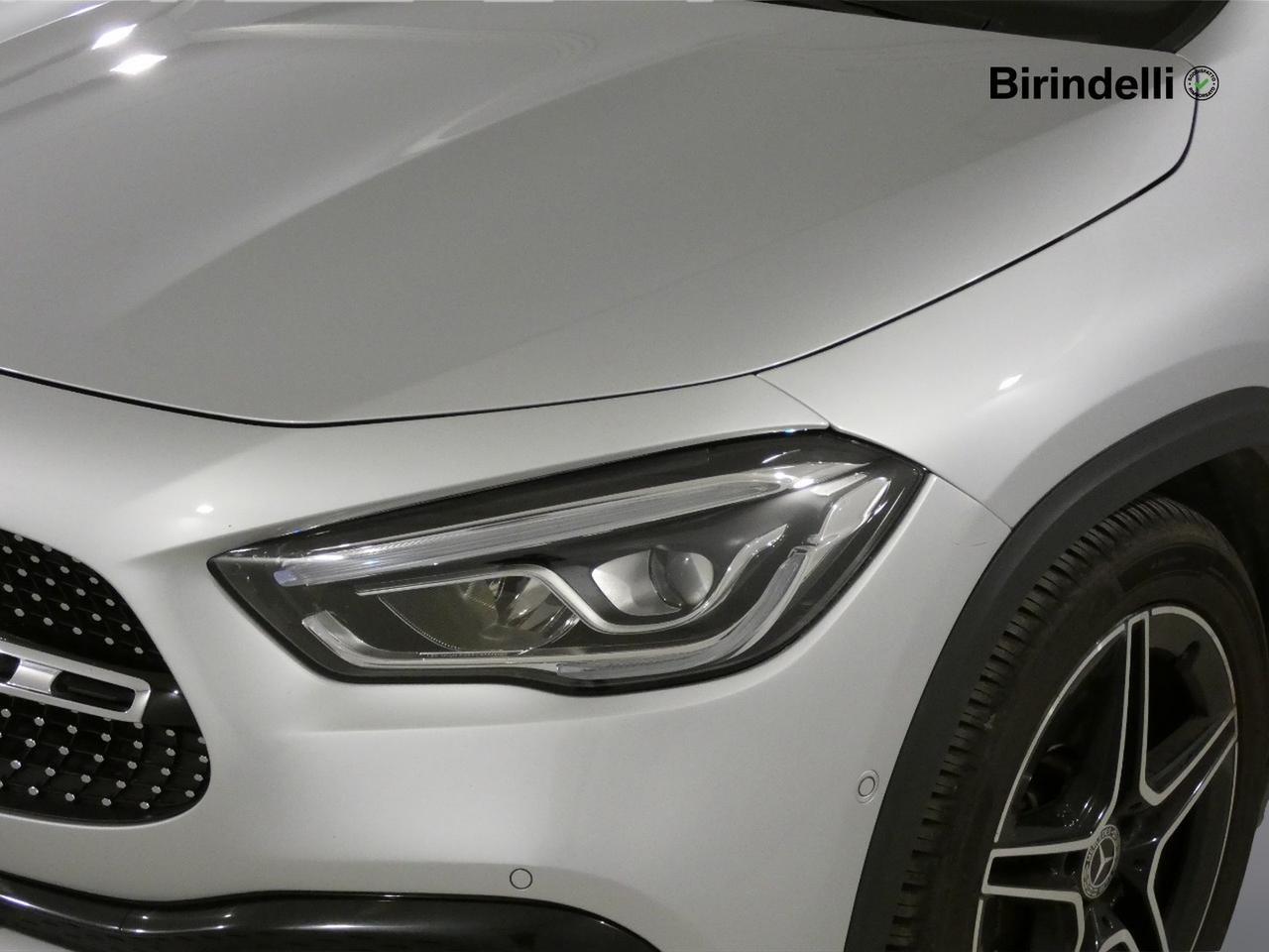 Mercedes-Benz GLA (H247) - GLA 200 d Automatic Premium