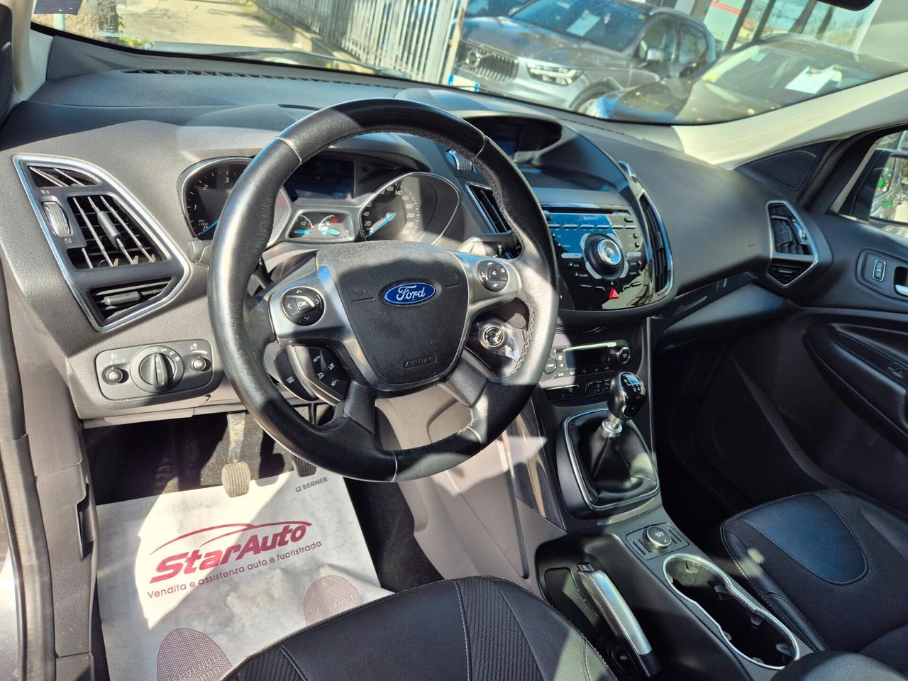 Ford Kuga 2.0 TDCI 140 CV 4WD Titanium