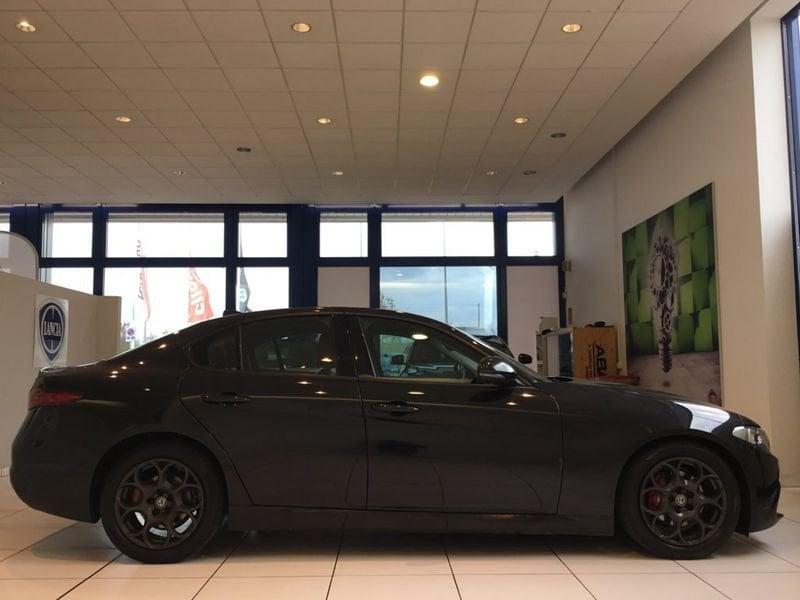 Alfa Romeo Giulia 2.2 Turbo MT6 180CV Super