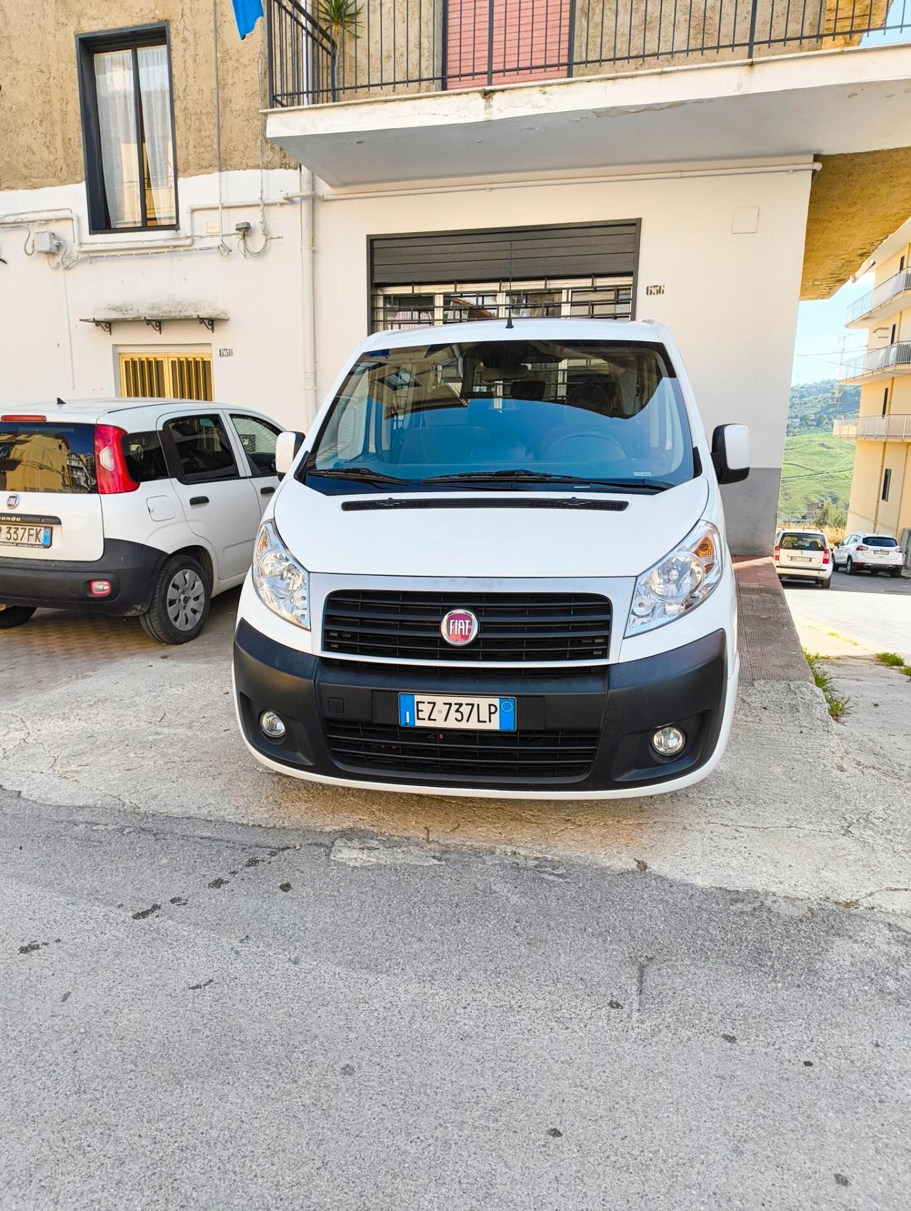 Fiat Scudo 2.0 MJT/130 PL Panorama Family 8/9 posti