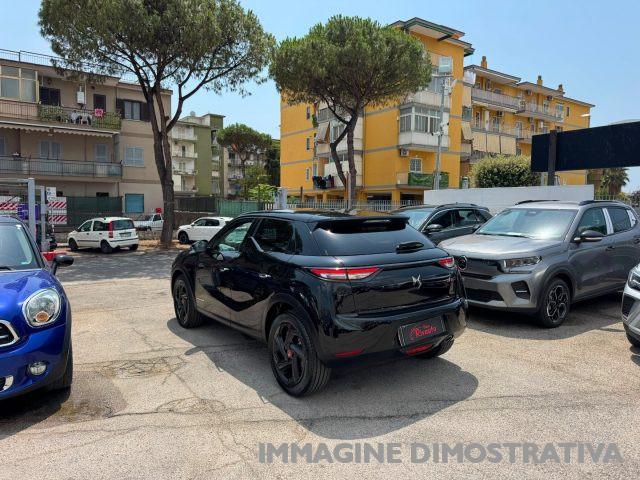 DS AUTOMOBILES DS 3 Crossback BlueHDi 100 So Chic