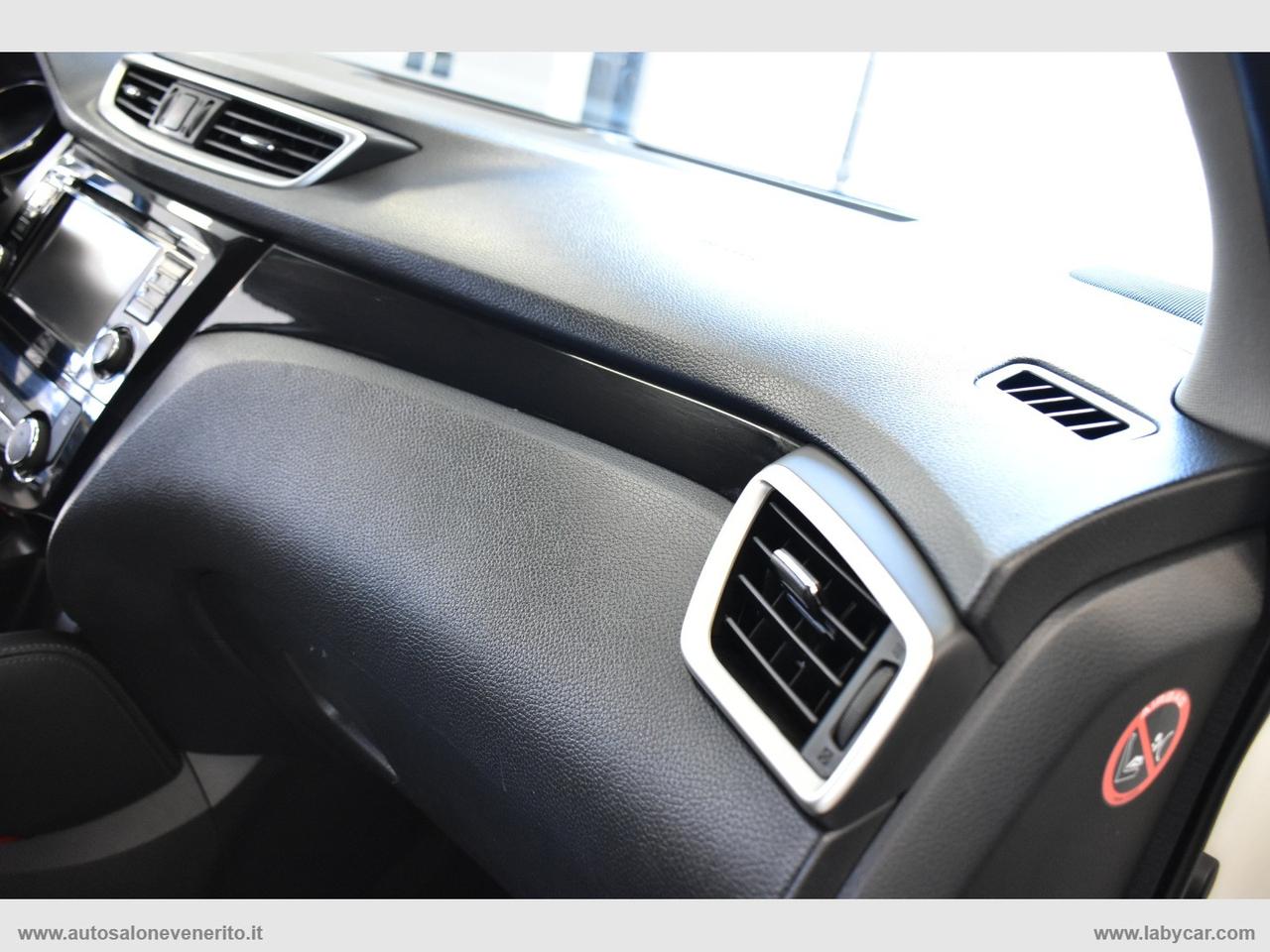 NISSAN Qashqai 1.5 dCi Tekna
