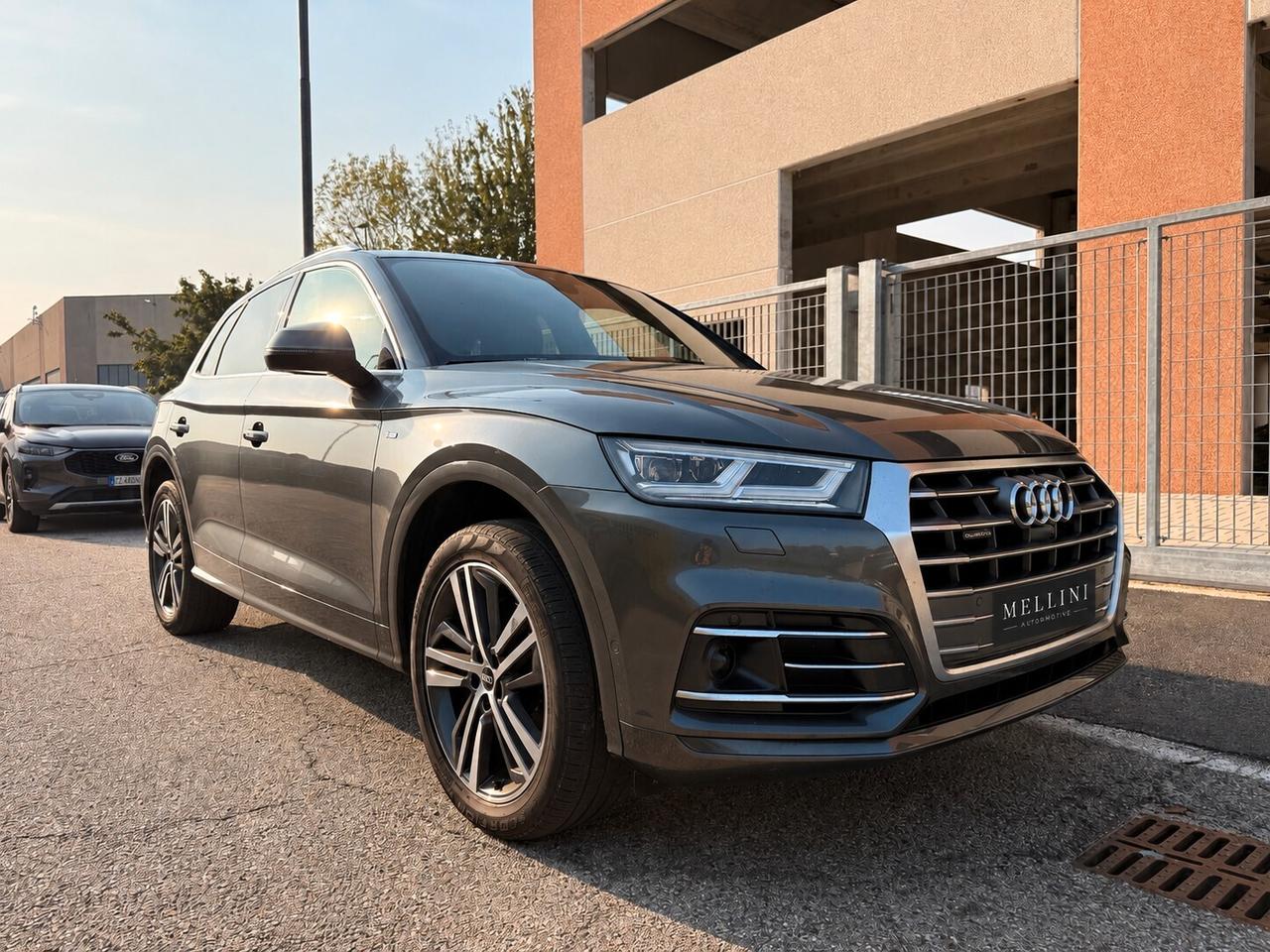 Audi Q5 40 TDI quattro S tronic Sport | 12 MESI GARANZIA