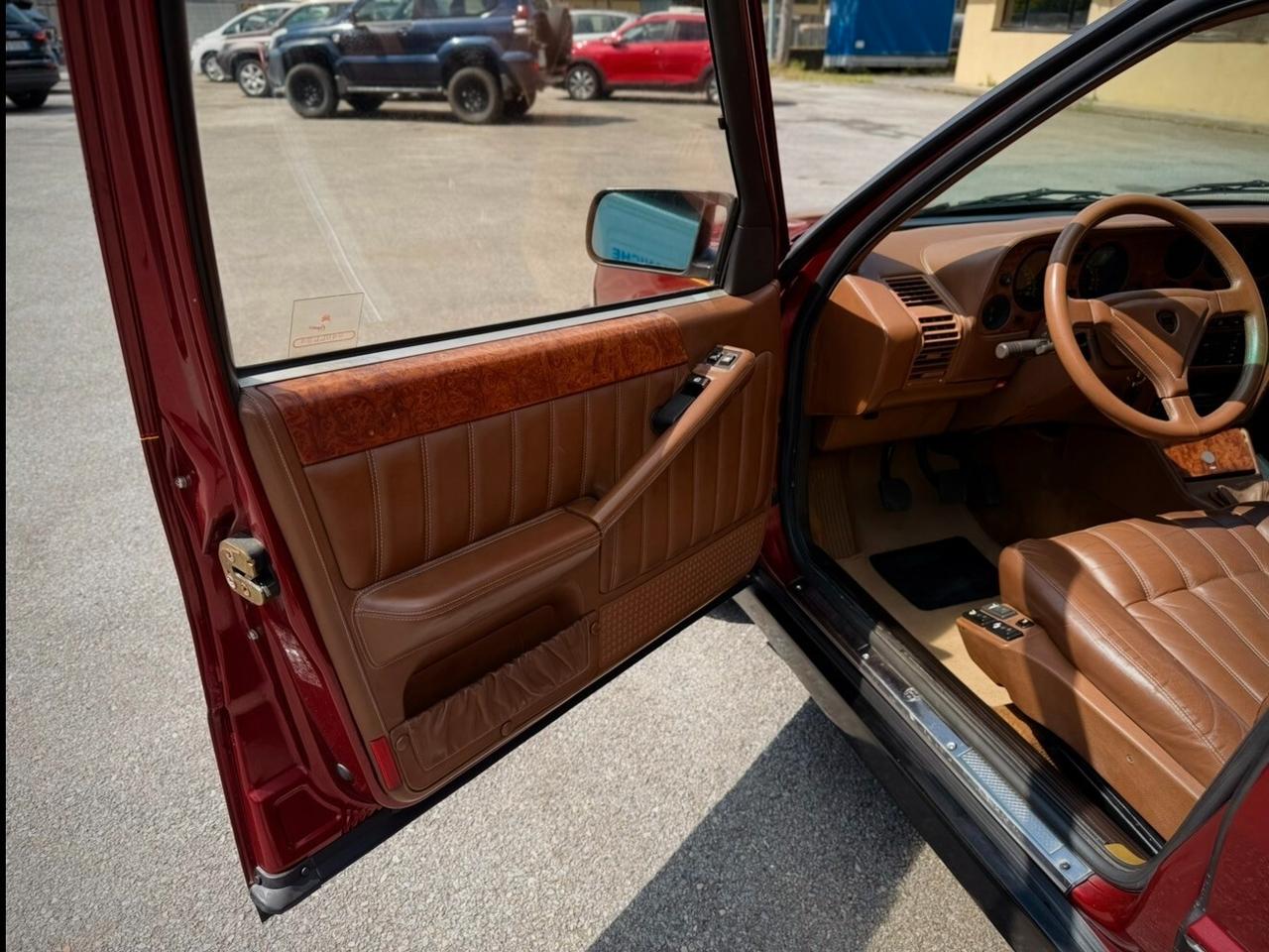 Lancia Thema Ferrari 8:32 V8