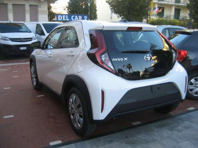 TOYOTA Aygo X 1.0 VVTI -72 CV 5 P ACTIVE