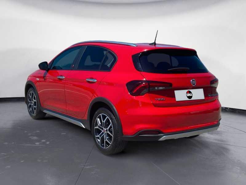 FIAT Tipo 5p 1.5 t4 hybrid (Red) 130cv dct