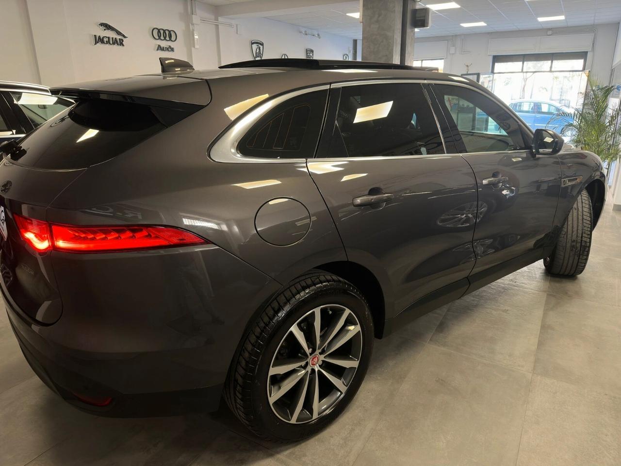 Jaguar F-Pace 2.0 D 180 CV AWD aut. Portfolio