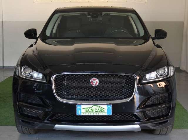 Jaguar F-Pace F-Pace 2.0d i4 Pure awd nessun vincolo finanziario