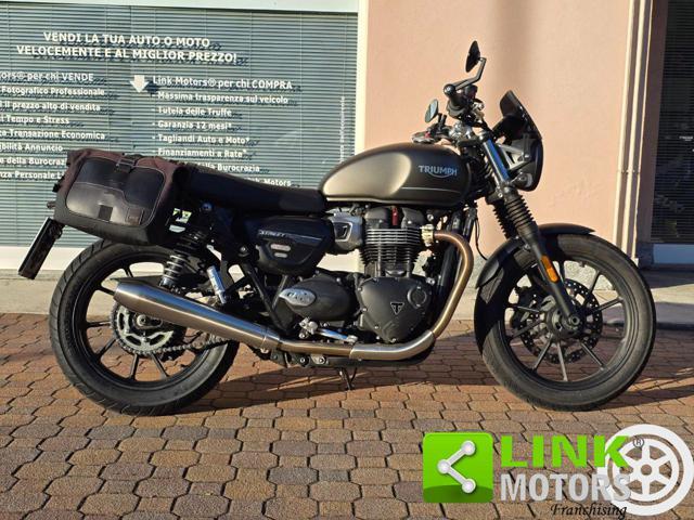 TRIUMPH Street Twin 900
