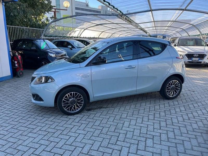 Lancia Ypsilon Ypsilon 1.0 FireFly 5 porte S&S Hybrid Gold