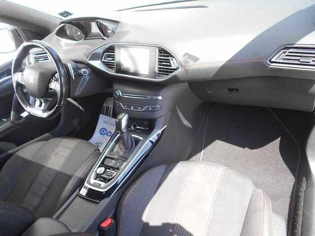 Peugeot 308 HDi 120 EAT6 SW GT Line Finanziato