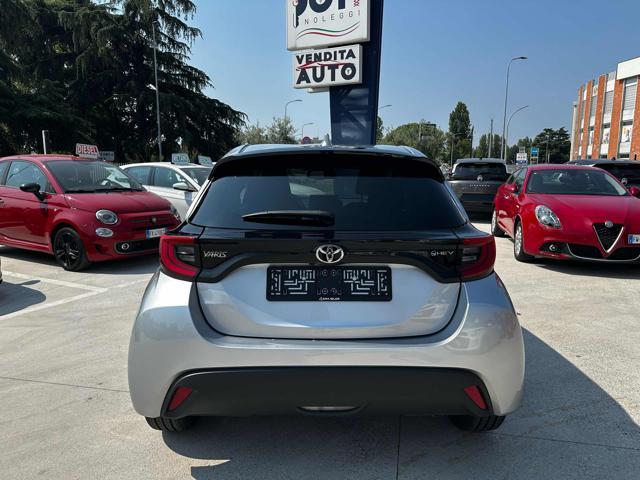 TOYOTA Yaris 1.5 Hybrid 5 porte Trend PARI AL NUOVO