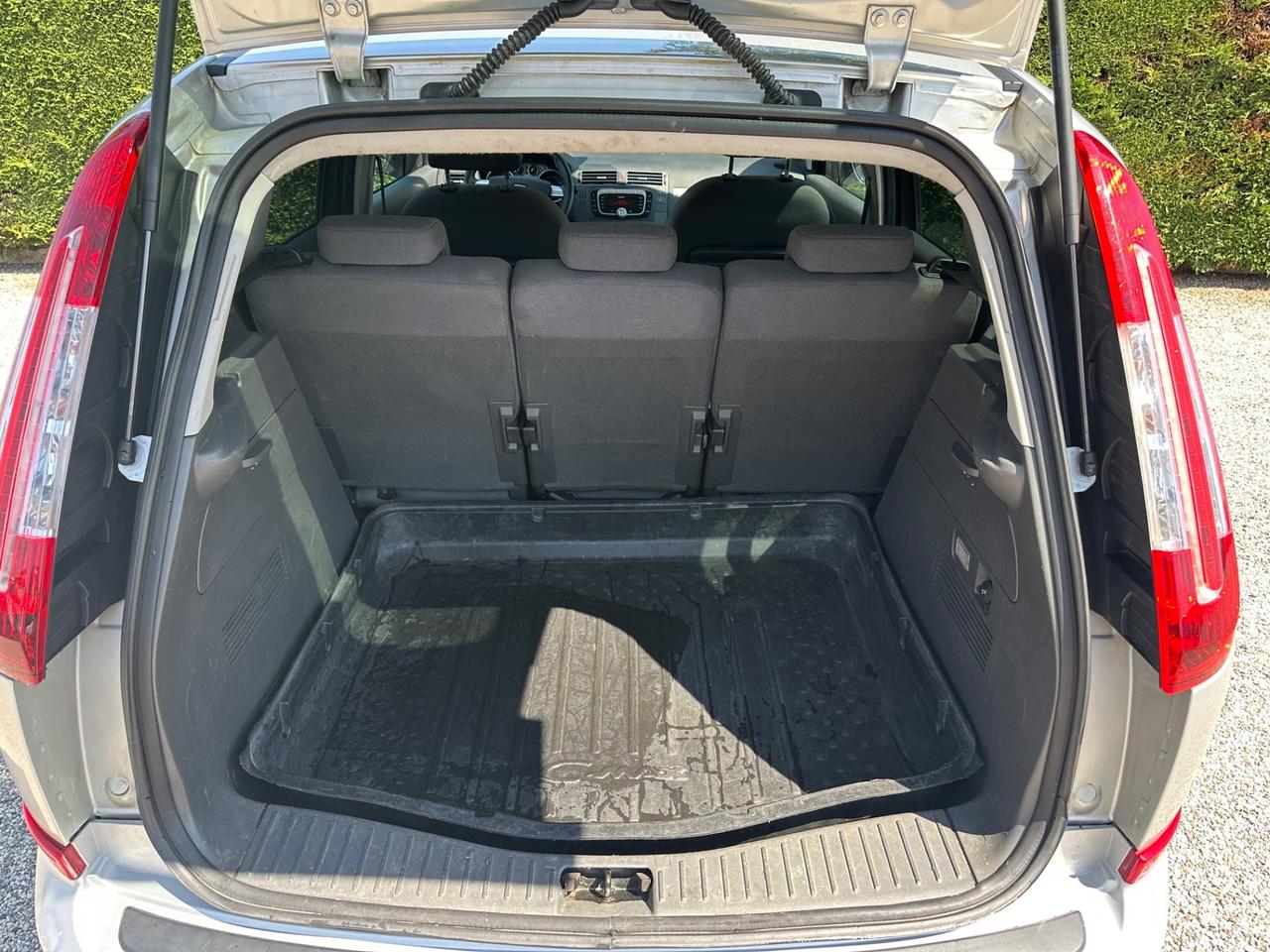 Ford C-Max 1.8 125 CV Titanium