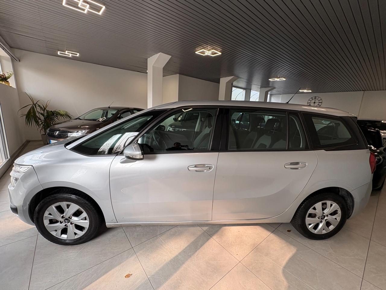 Citroen Grand C4 Picasso 1.6 e-HDi 115 Exclusive