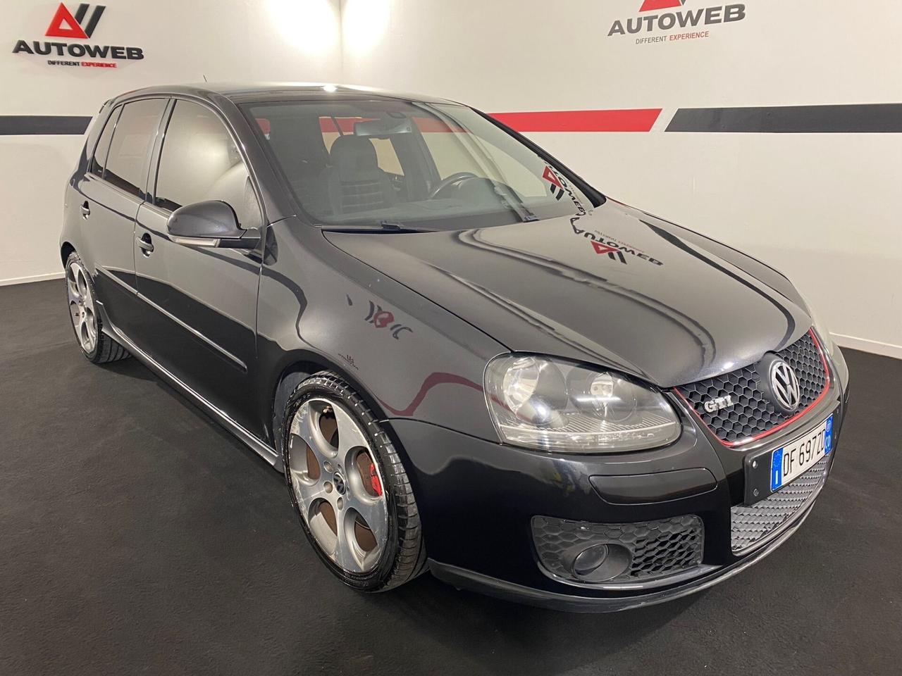 Volkswagen Golf GTI 2.0 16V TFSI 5p. GTI