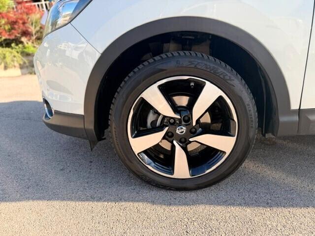 Nissan Qashqai 1.2 DIG-T Tekna