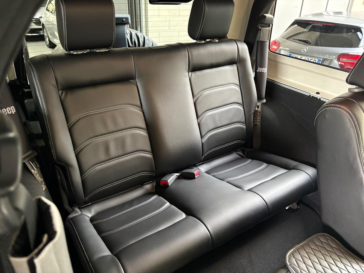 Jeep Wrangler 2.8 CRD DPF Sahara Auto