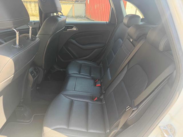 MERCEDES-BENZ B 180 BlueEFFICIENCY Premium senza nessun lavoro da fare