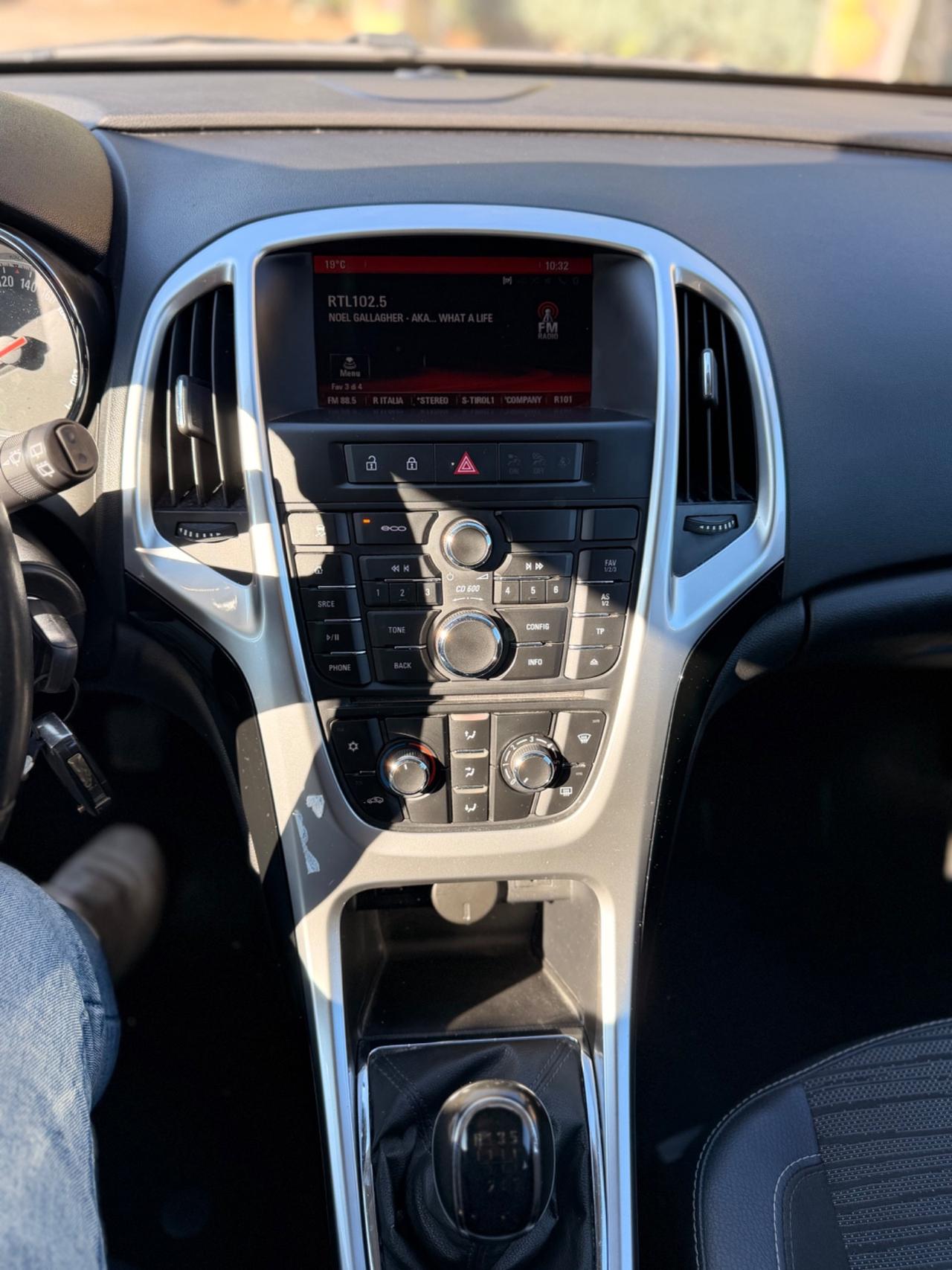 Opel Astra 1.6 CDTI euro6 Neopatentati €2850