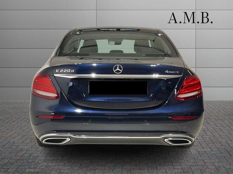 Mercedes-Benz Classe E E 220d 4Matic Auto Business Sport