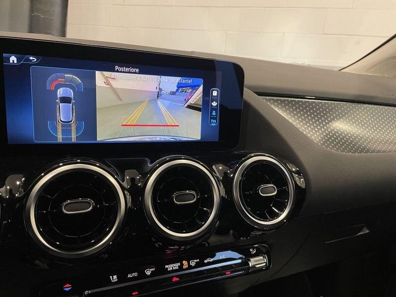 Mercedes-Benz GLA GLA 180 Automatic Progressive Advanced