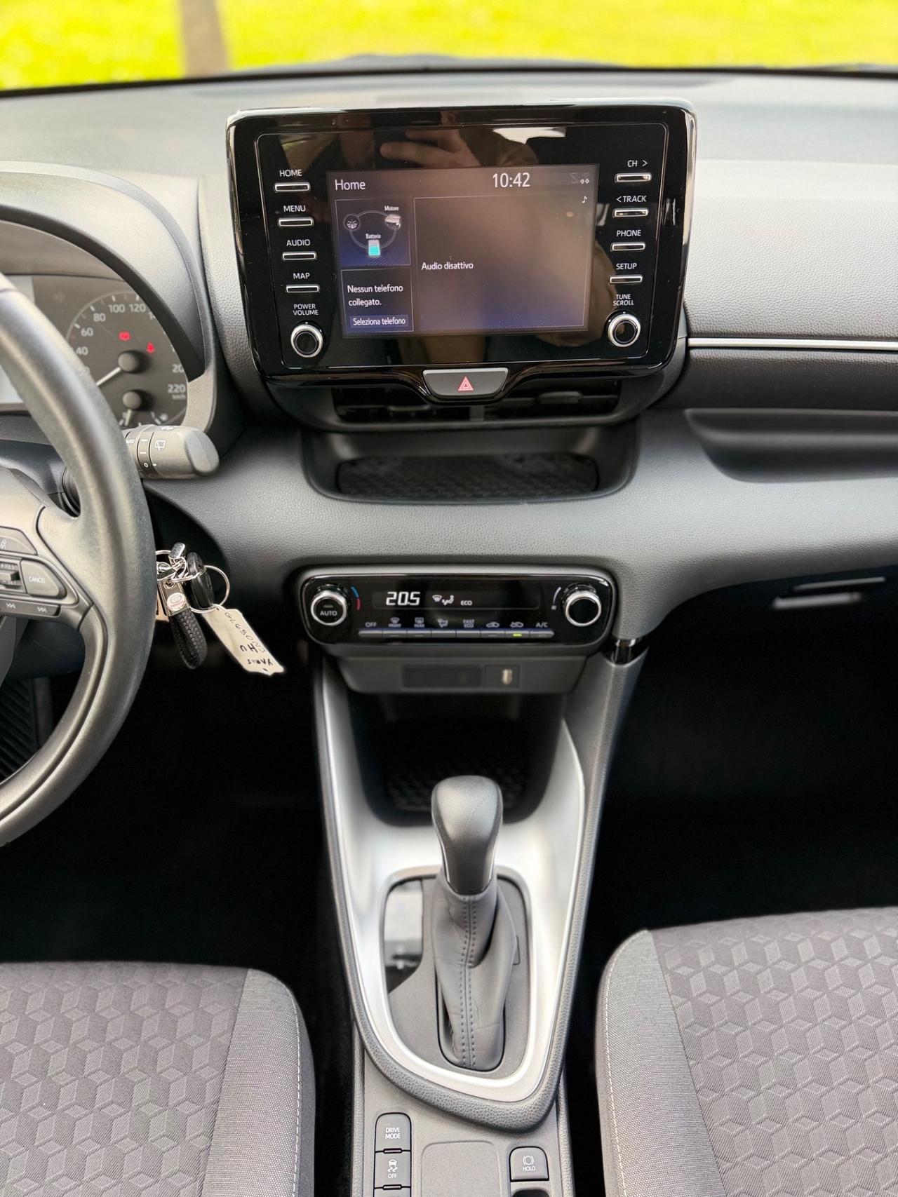 Toyota Yaris 1.5 Hybrid 5 porte Active