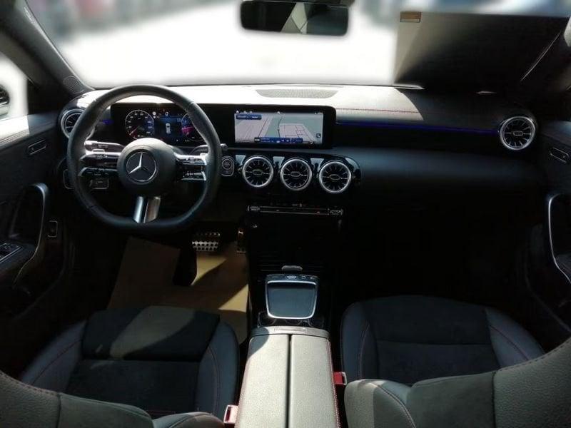 Mercedes-Benz CLA S.Brake CLA 180 Automatic Shooting Brake AMG Line Advanced Plus Camera Mbux 18"